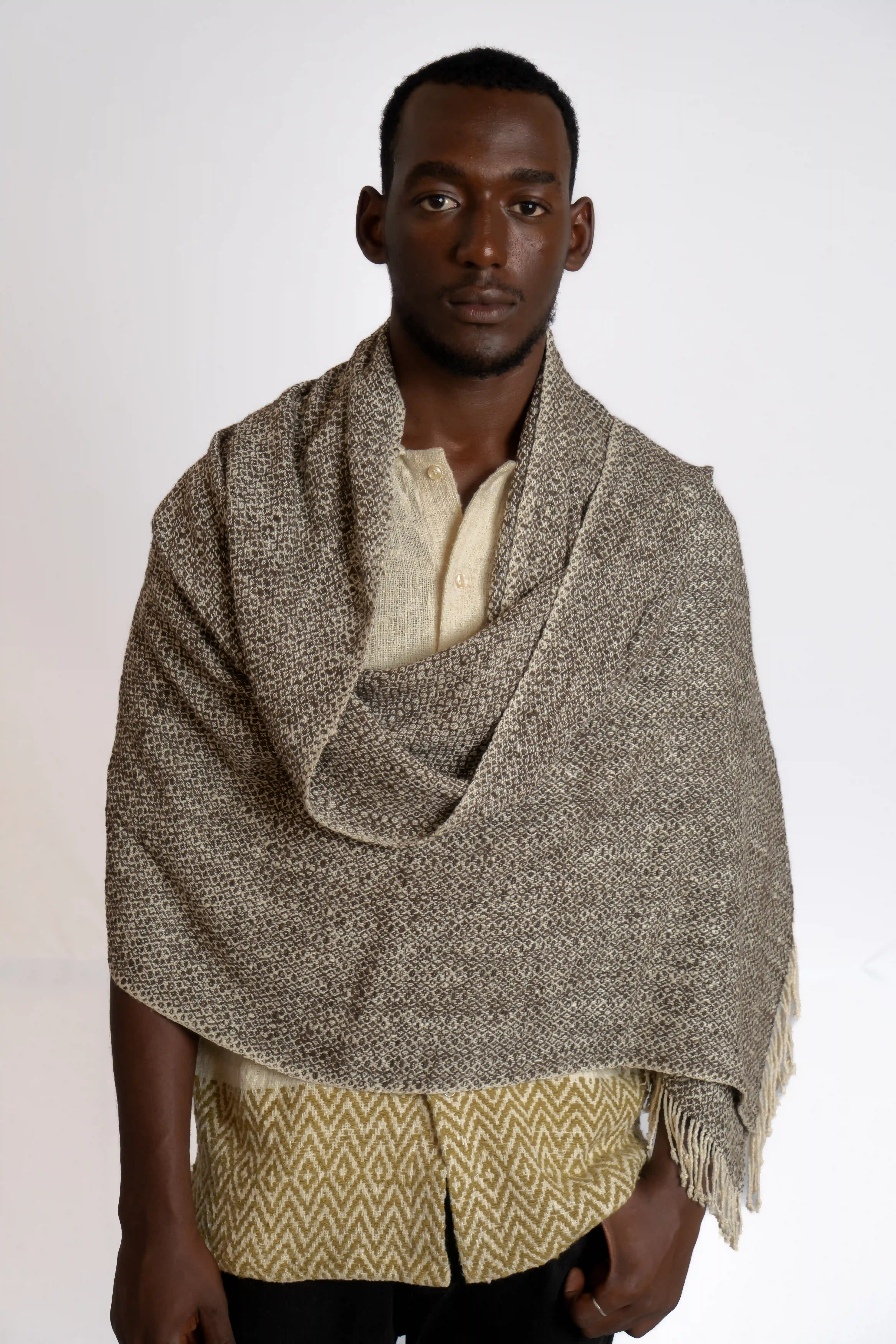 Shawl 4636